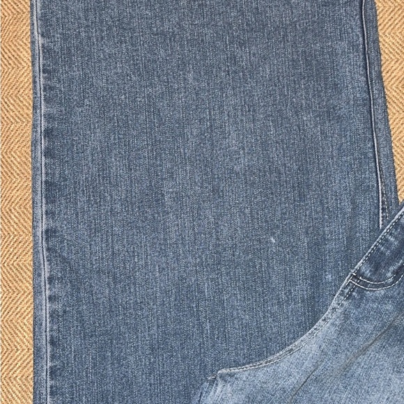 NWT Jessica Simpson Women’s Jeans LAGUNA JENNA Size 10/30 - Picture 7 of 12